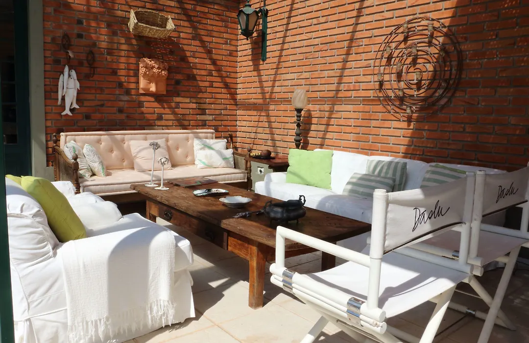 Villa Serena Bed & Breakfast-1